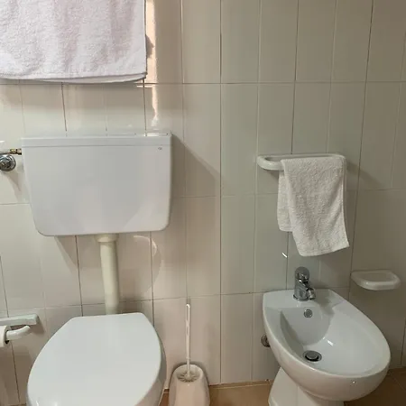 A Casa Di Elvira Διαμέρισμα Παλέρμο